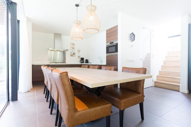 Erholungsvilla fuer 7 Personen in Lunteren, Veluwe, Gelderland mit Terrasse und gruener Umgebung.