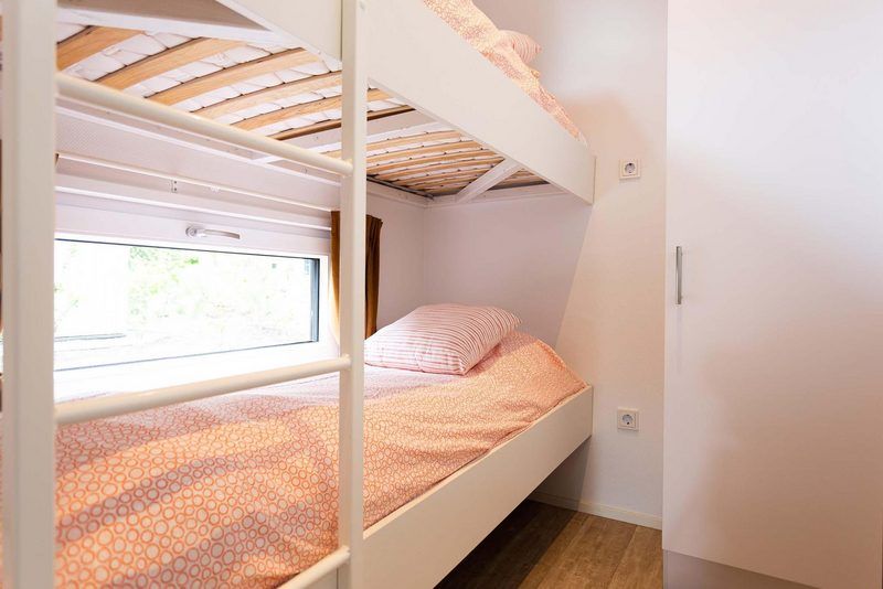 Etagenbett fuer Kinder im Modul Spezial Ferienhaus fuer 6 Personen in Lunteren, Veluwe.