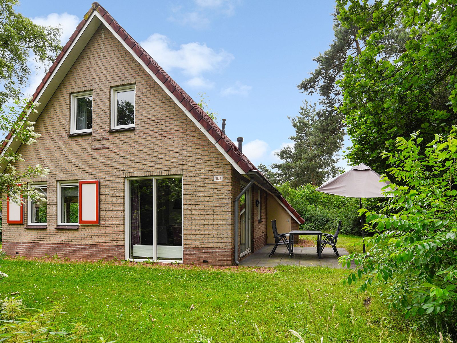 Verblijf 323231 - Bungalow Veluwe - Landgoed 't Loo | 4-persoons bungalow | 4L1