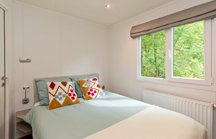 Tweede slaapkamer in Vakantiehuis in Rheden met twee bedden, Veluwe, Gelderland.