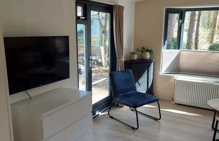 Kitchen with coffee maker in Cottage in Hattemerbroek, Veluwe vacation home for coffee lovers.