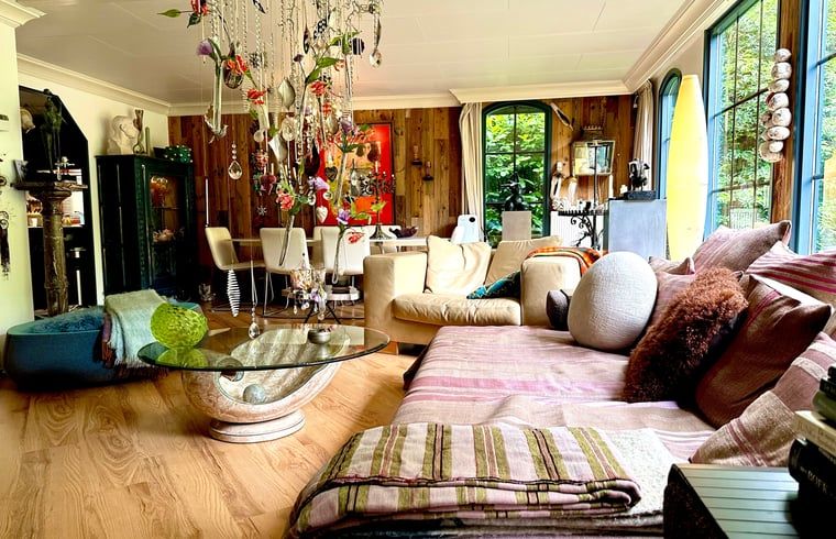 Stilvoller Couchtisch im Ferienhaus in Doornspijk, Ferienhaus in der Veluwe.