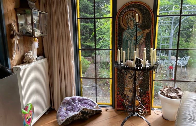 Amethystdekoration im Ferienhaus in Doornspijk, Ferienunterkunft in Doornspijk.