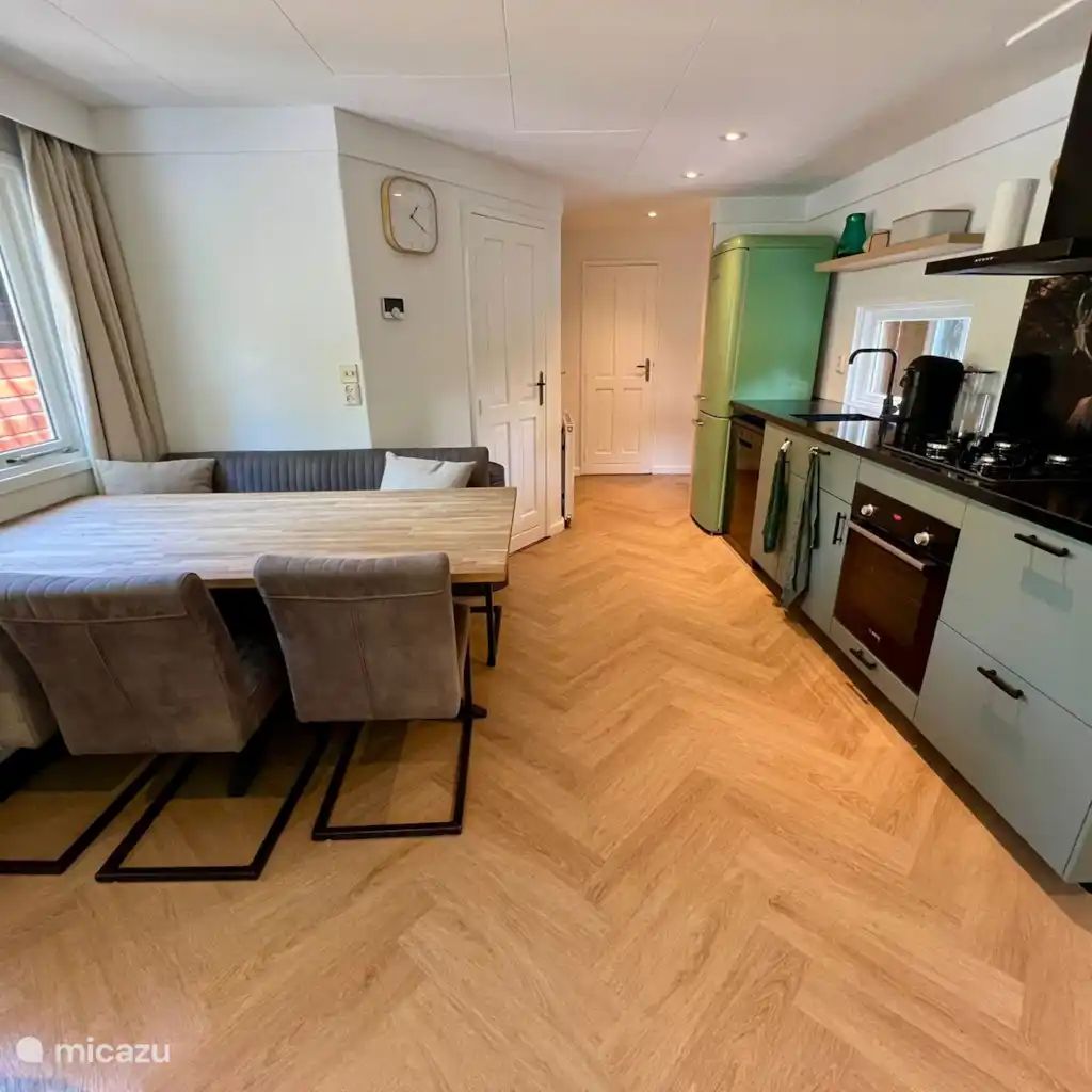 Verblijf 324333 - Chalet Veluwe - Boshuis op de Veluwe naast zwembad