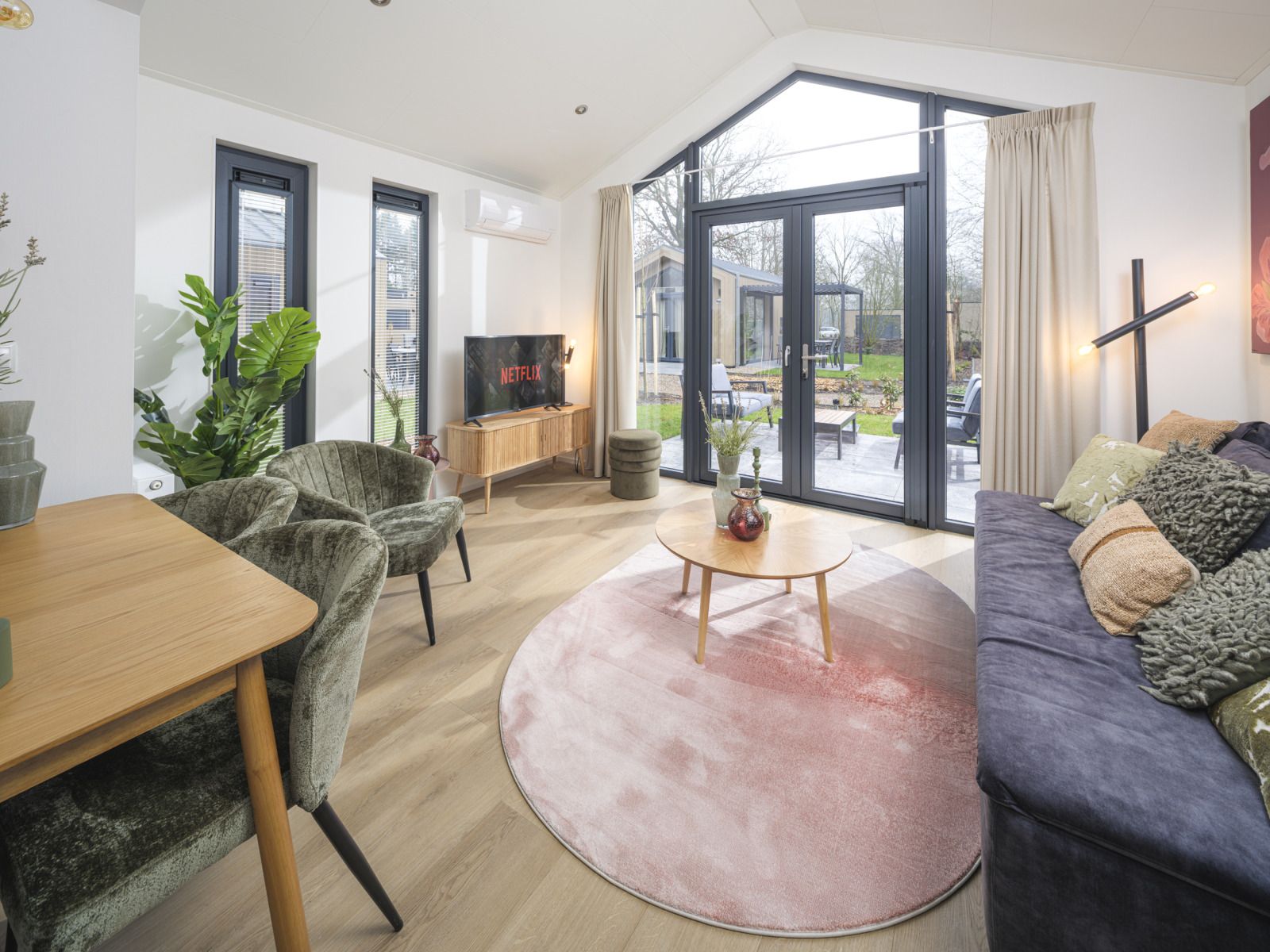 Verblijf 325323 - Vakantiewoning Veluwe - Tiny Lodge met hottub