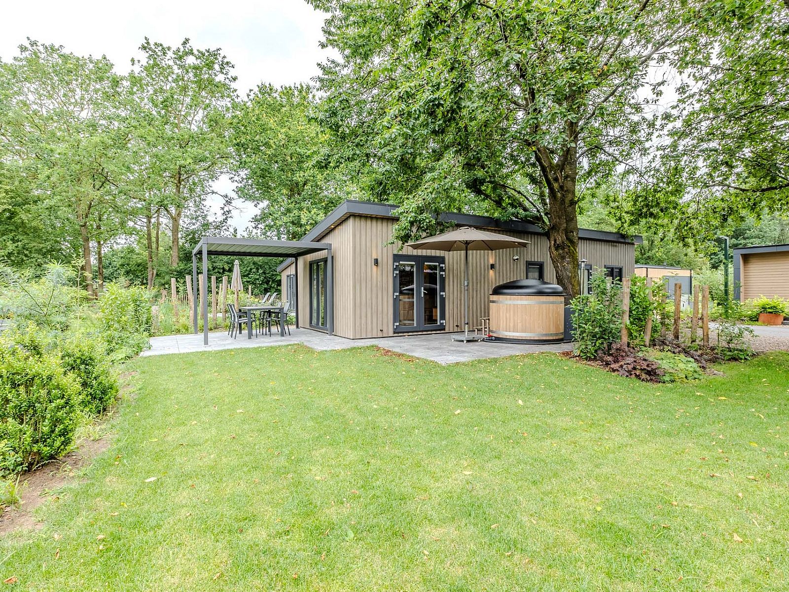 Verblijf 325376 - Chalet Veluwe - Chalet in Lieren