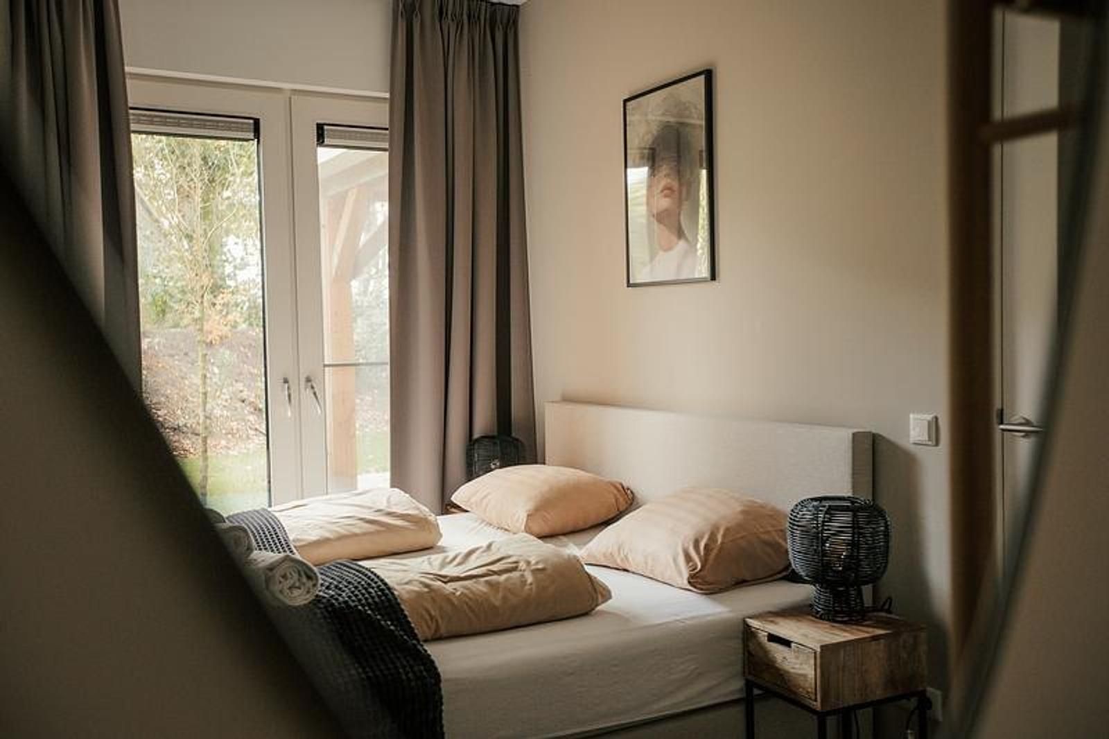 Guest house 325543 - Holiday property Veluwe - Heide Villa met Hottub & Sauna | 18 personen