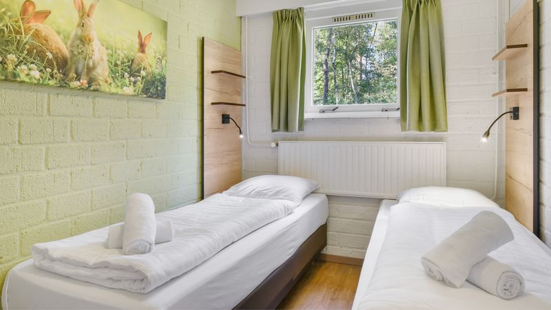 Gezellige kinderkamer in Coldenhove 6-persoons hondenbungalow, Eerbeek, Veluwe, Gelderland.