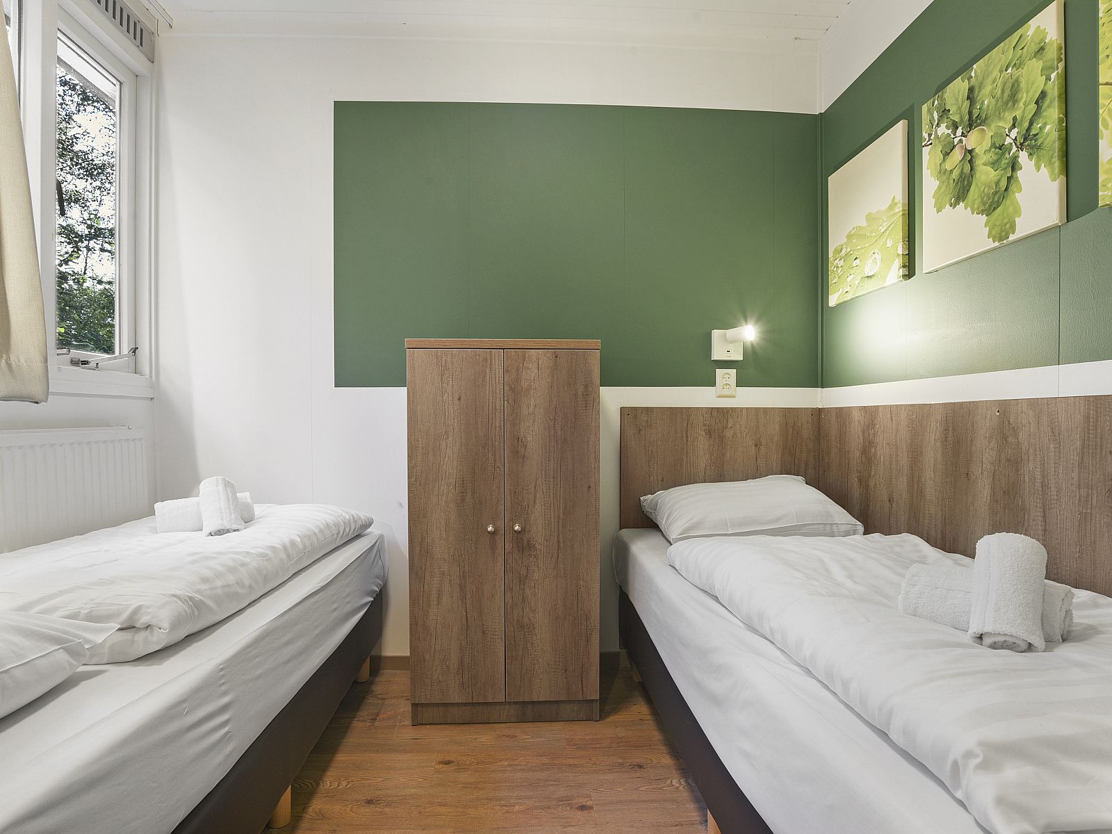 Karte von Coldenhove 8-Personen-Bungalow, Eerbeek, Veluwe mit Uebersicht der Zimmer.