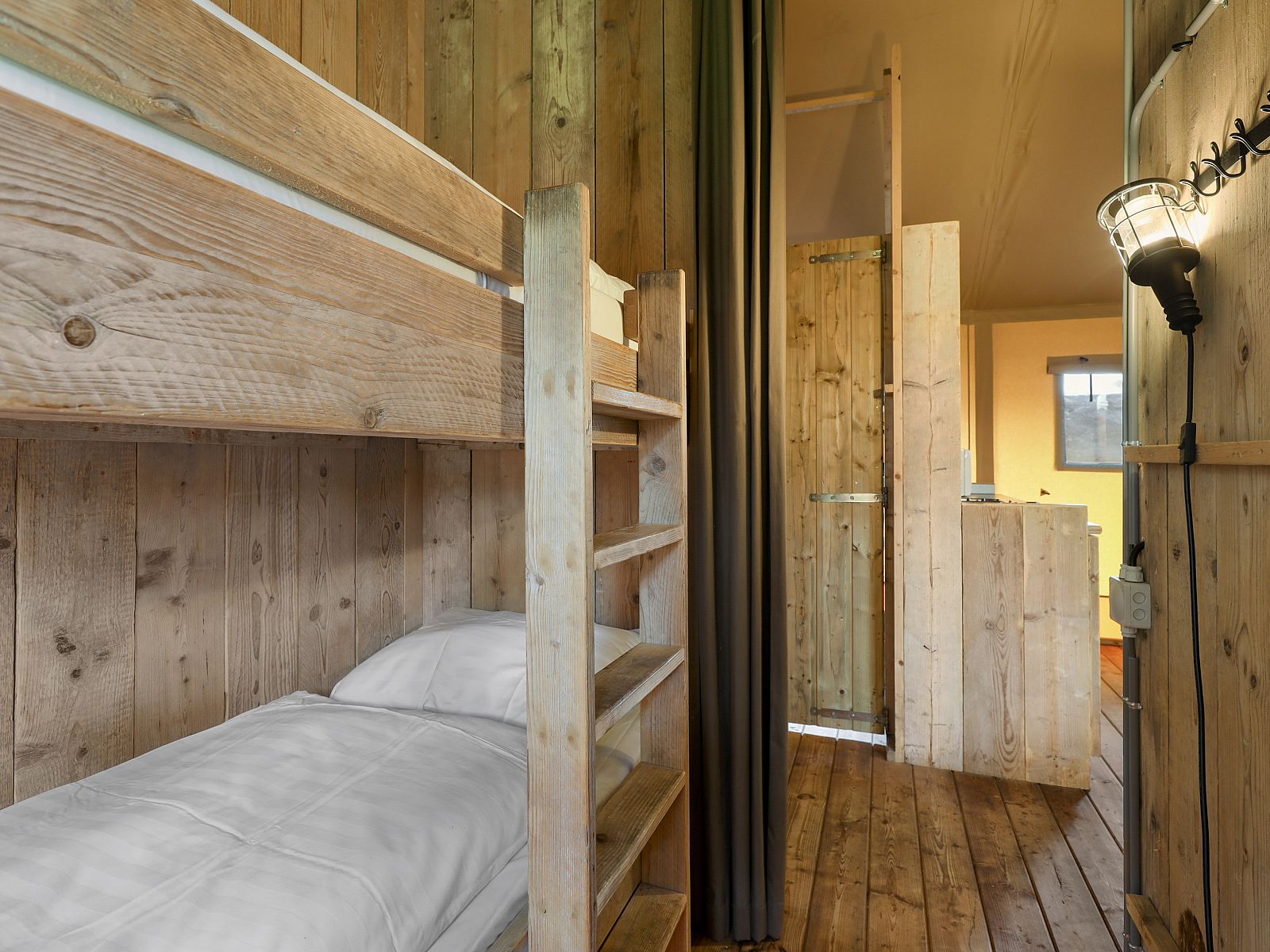 Verblijf 326079 - Vakantiewoning Veluwe - Coldenhove | 6-persoons safaritent | 6ST