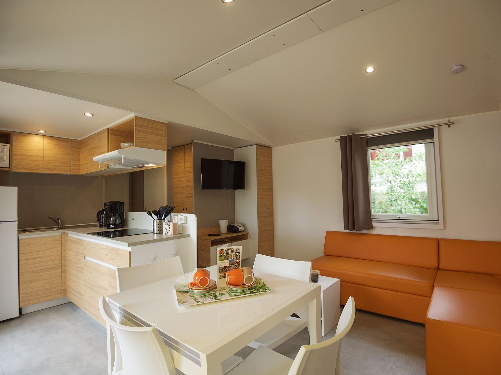 Unterkunft 3264101 - Ferienhaus Veluwe - Rabbit Hill | 6-persoons mobile home | 6MH1