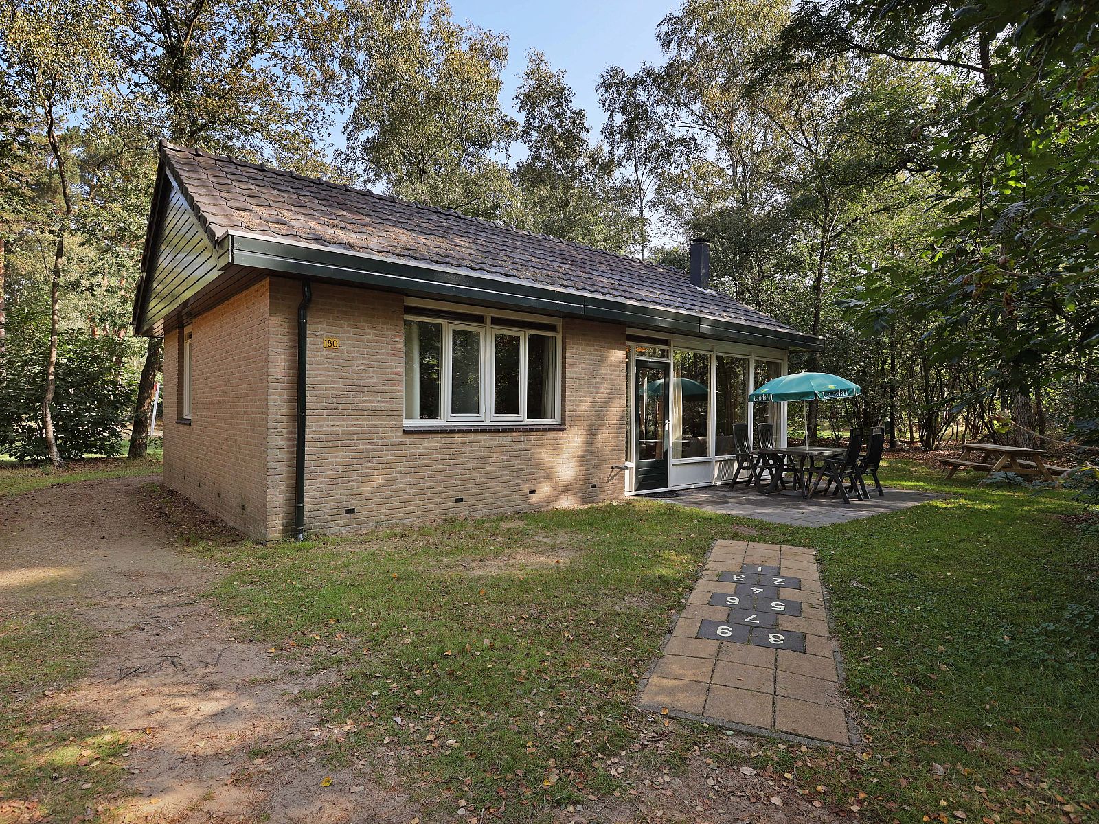 Guest house 326425 - Bungalow Veluwe - Rabbit Hill | 6-persoons kinderbungalow | 6CK