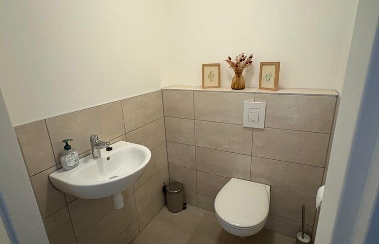 Guest house 331002 - Holiday property Noordoost Groningen - Vakantiehuisje in Schildwolde