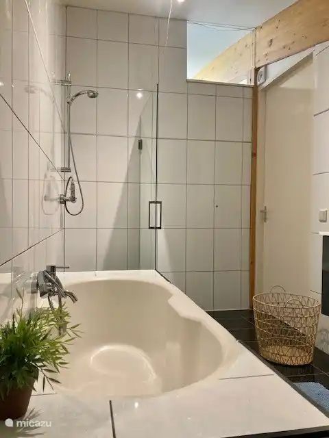 Verblijf 340714 - Vakantiewoning Noordwest Groningen - Zonnig vakantiehuis nabij Waddenzee