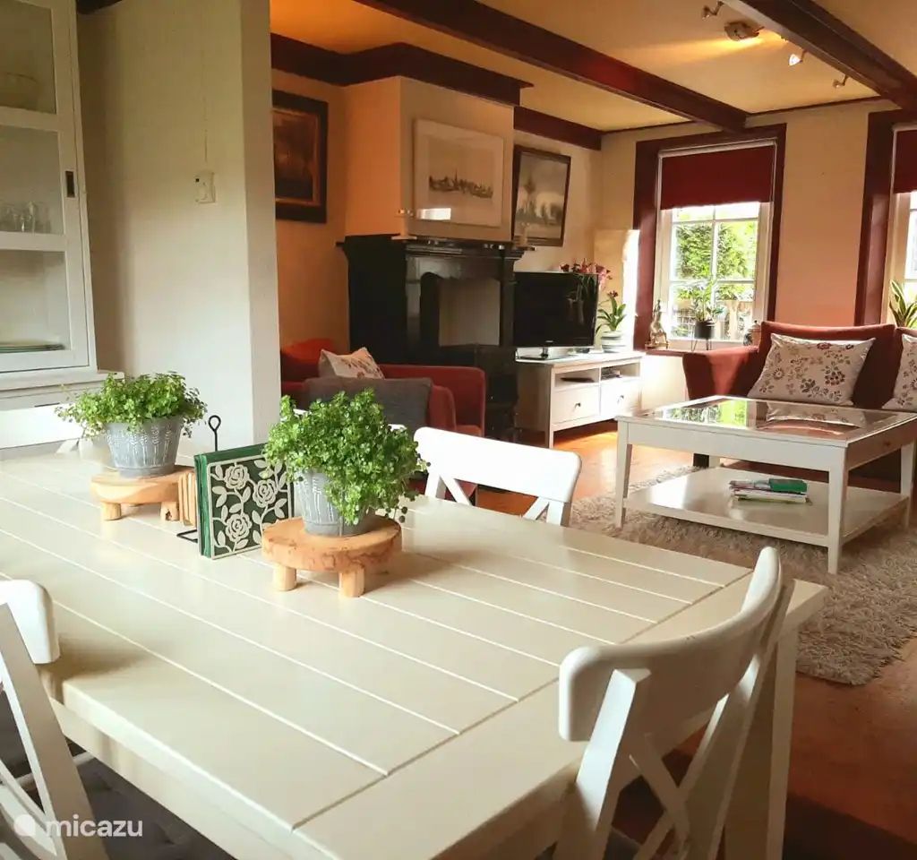 Verblijf 341704 - Vakantiewoning Noordwest Groningen - Op en bie´t woater