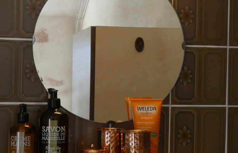 Gemuetliche Leseecke in Cottage in Bourtange Ferienhaus mit gemuetlicher Beleuchtung in Groningen.