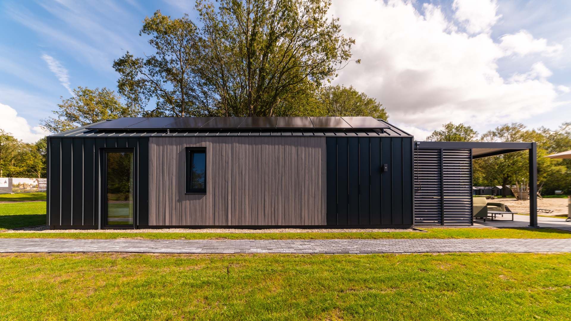 Guest house 350624 - Holiday property Zuidoost Groningen - Vrijstaande woning in Sellingen