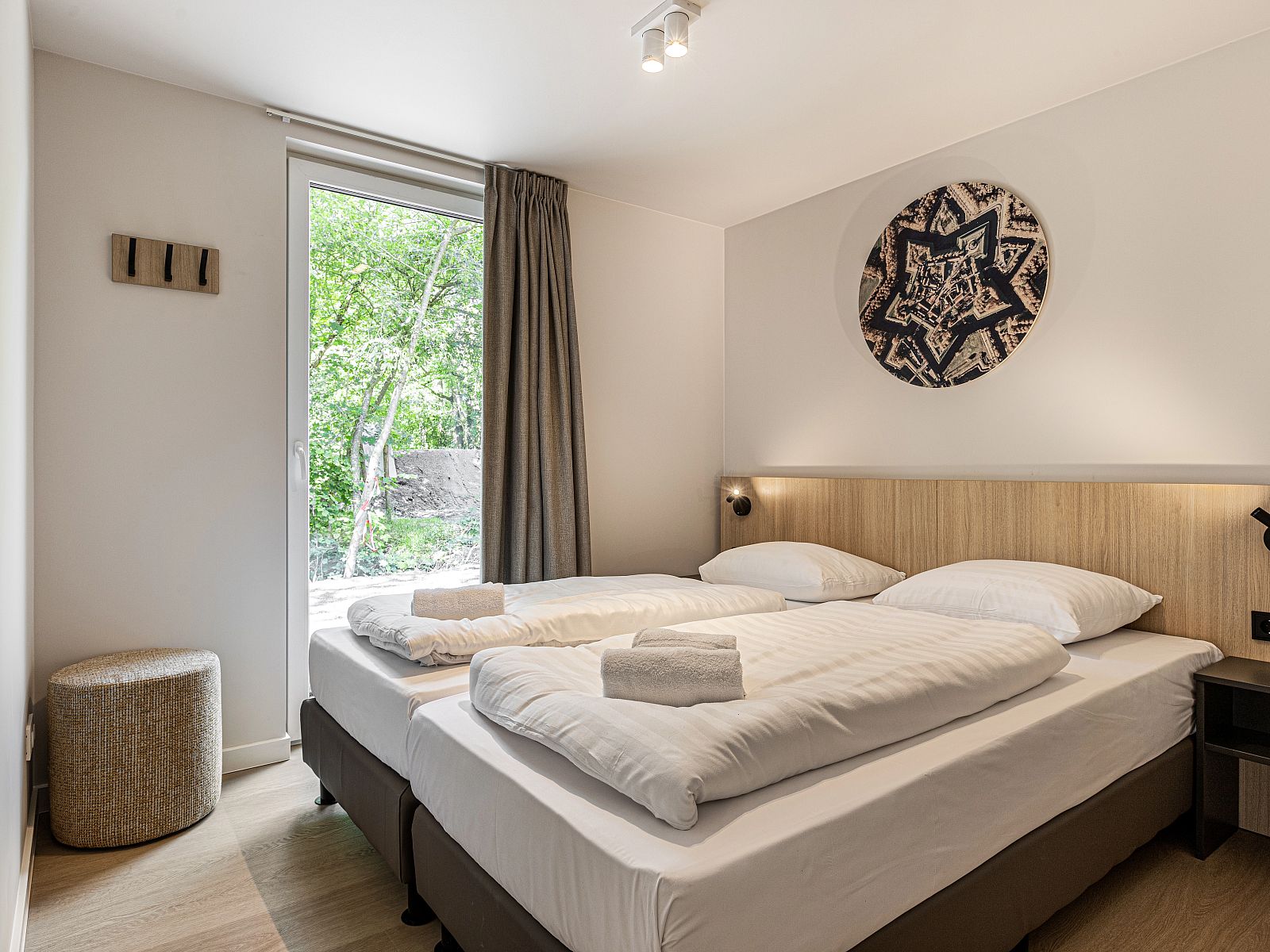 Guest house 350652 - Bungalow Zuidoost Groningen - 8-persoons woning | 8C