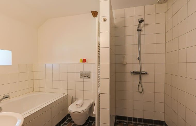 Verblijf 360203 - Vakantiewoning Zuidwest Groningen - Vakantiehuis in Lutjegast