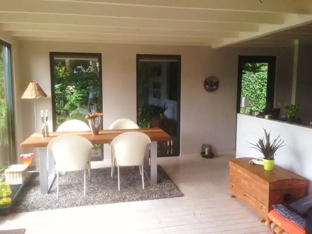 Guest house 360617 - Holiday property Zuidwest Groningen - Chalet aan het Paterswoldsemeer
