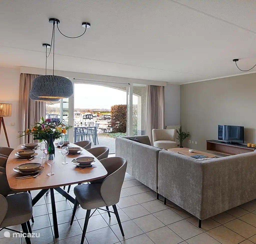 Guest house 372235 - Holiday property Midden Limburg - Havenwoning | 2-6 persoons