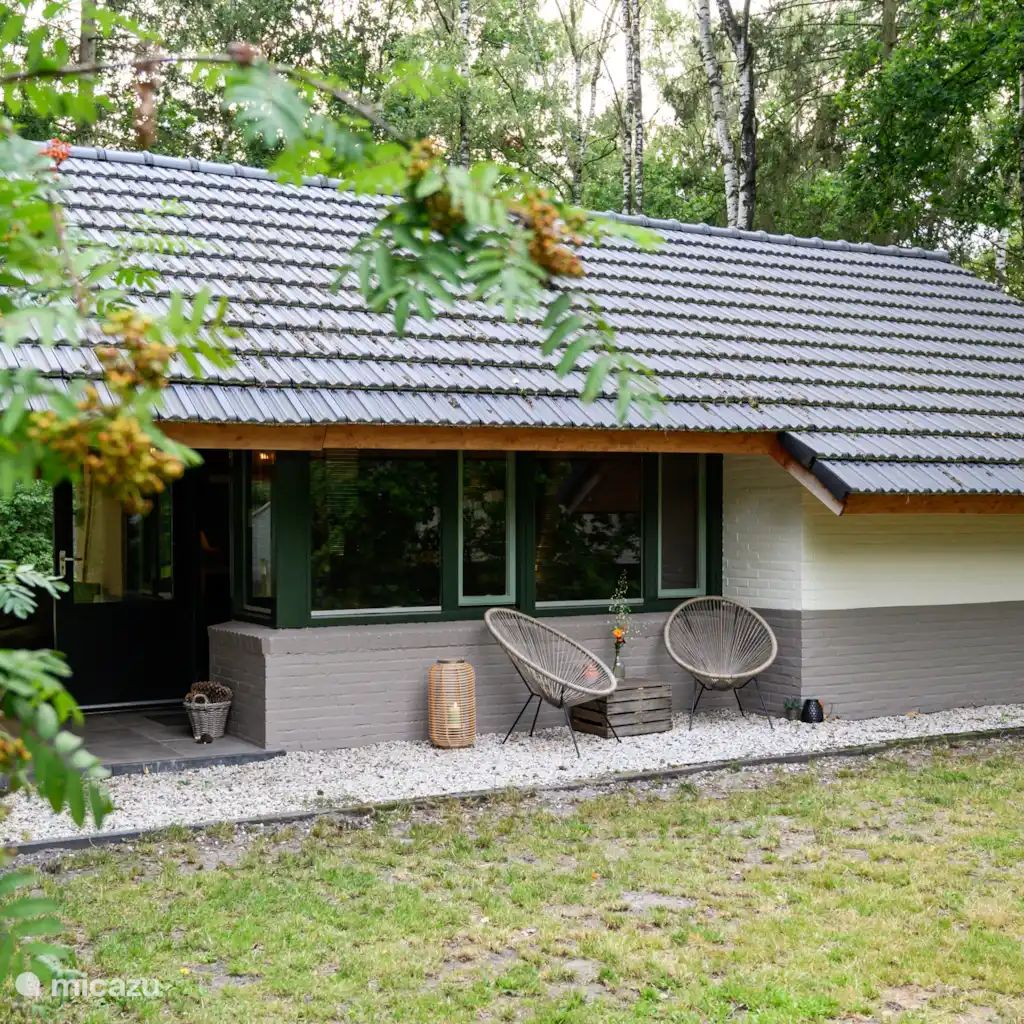 Guest house 372634 - Bungalow Midden Limburg - Boshuisje het Vosje