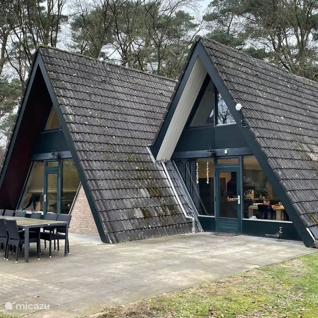 Guest house 372637 - Bungalow Midden Limburg - Vosseven 46/47 groepsaccommodatie