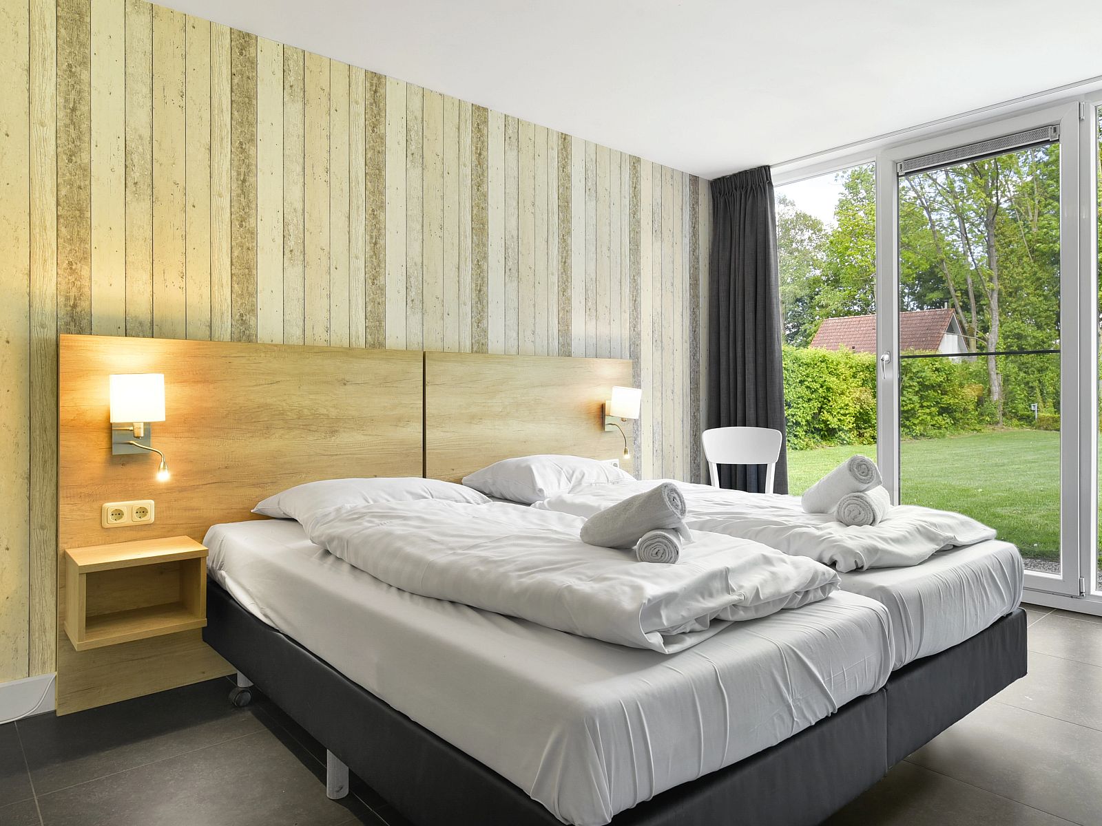 Verblijf 373225 - Bungalow Midden Limburg - Landgoed Aerwinkel | 10-persoons bungalow | 10F