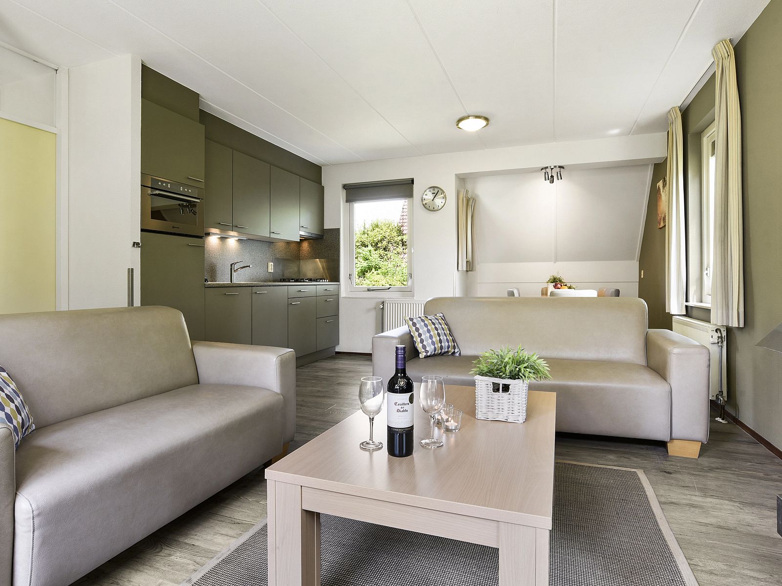 Verblijf 373238 - Bungalow Midden Limburg - Landgoed Aerwinkel | 6-persoons bungalow | 6C4