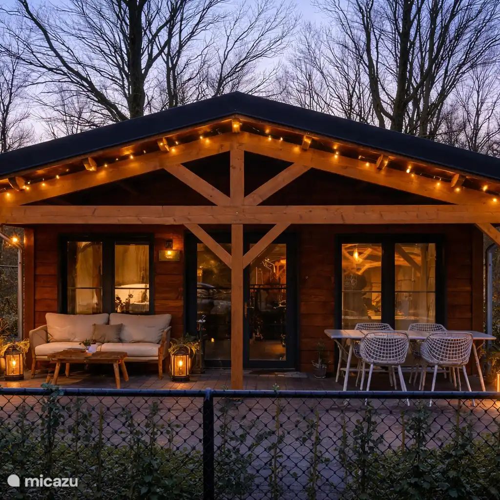 Guest house 374133 - Holiday property Midden Limburg - Luxe houten boshuisje met werkkamer