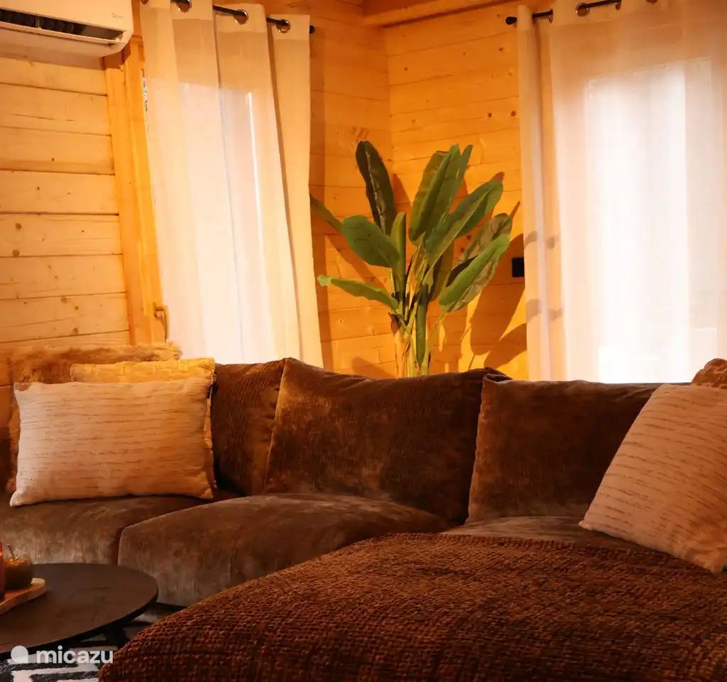 Guest house 374135 - Holiday property Midden Limburg - Luxe houten boshuisje met hottub