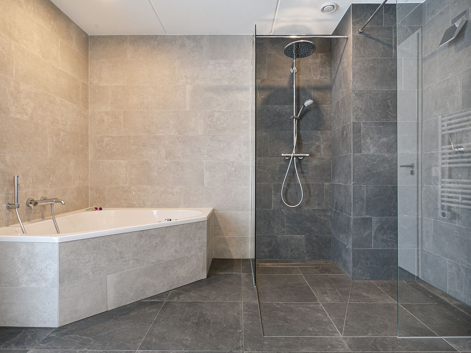 Unterkunft 380856 - Bungalow Noord Limburg - 6-persoons wellnessvilla | 6ELW