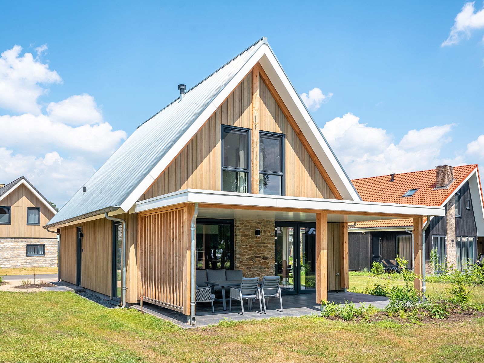 Unterkunft 380856 - Bungalow Noord Limburg - 6-persoons wellnessvilla | 6ELW