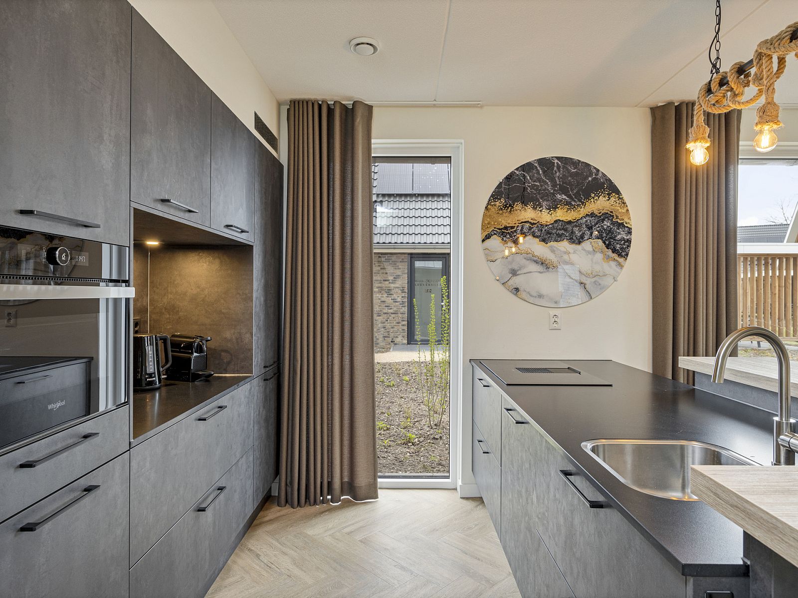 Guest house 380860 - Bungalow Noord Limburg - 4-persoons wellnessvilla | 4ELW