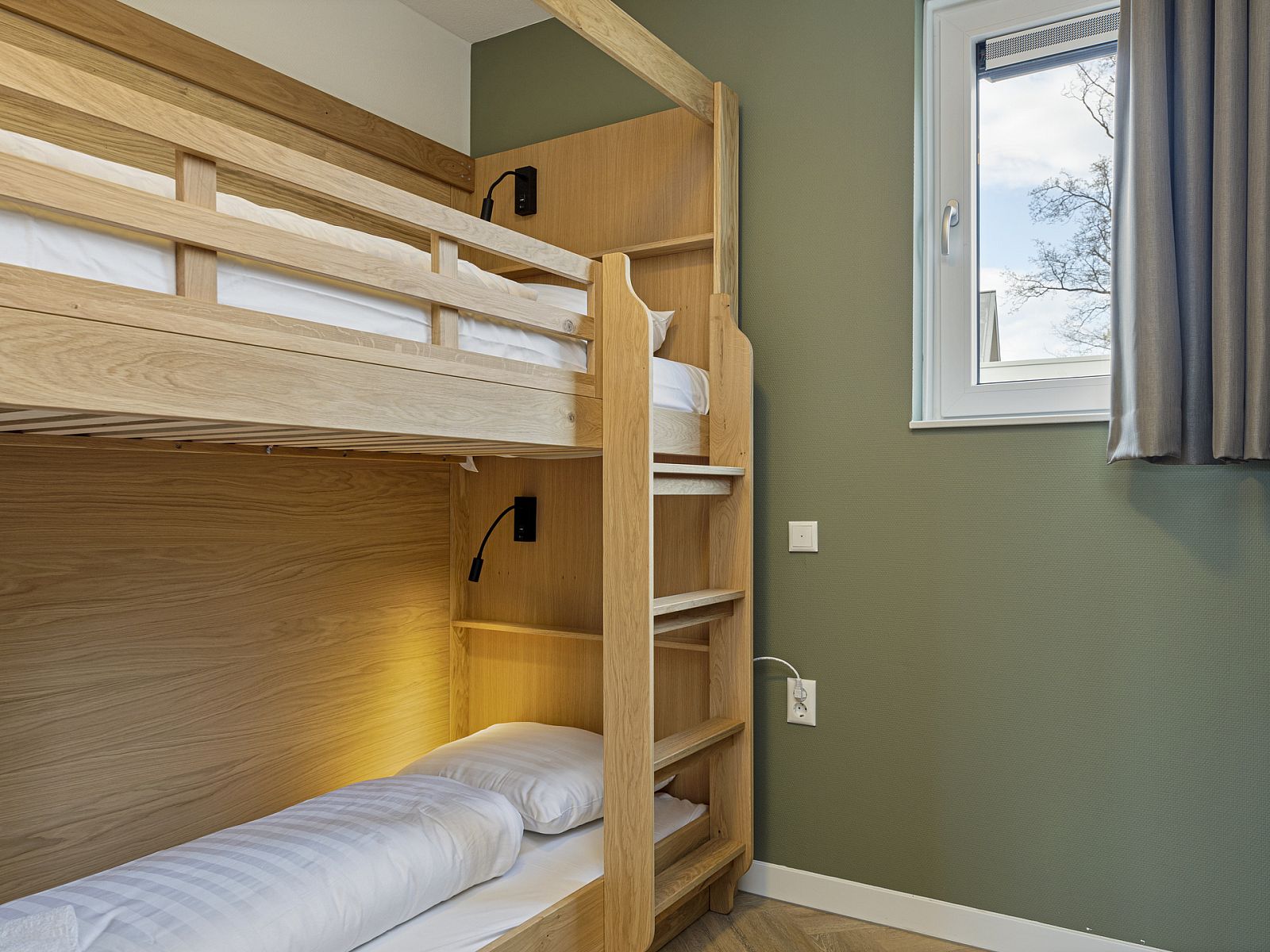 Unterkunft 380862 - Bungalow Noord Limburg - 12-persoons wellnessvilla | 12ELW