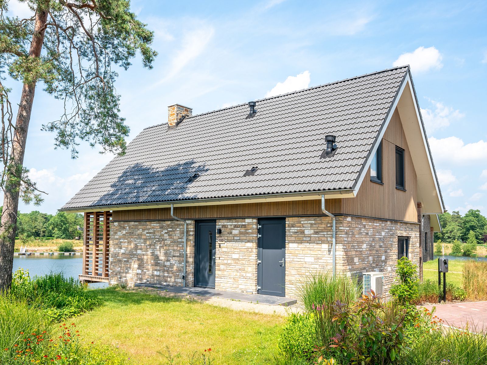 Unterkunft 380866 - Bungalow Noord Limburg - 8-persoons watervilla | 8CE