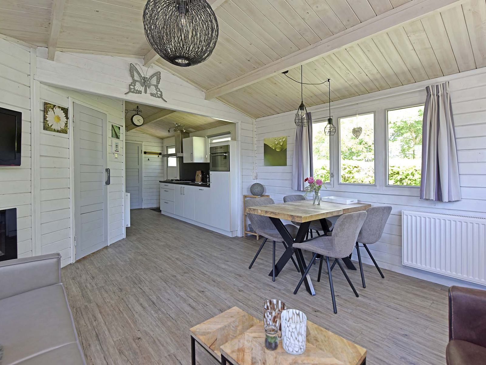 Guest house 3827119 - Chalet Noord Limburg - Chalet in Arcen