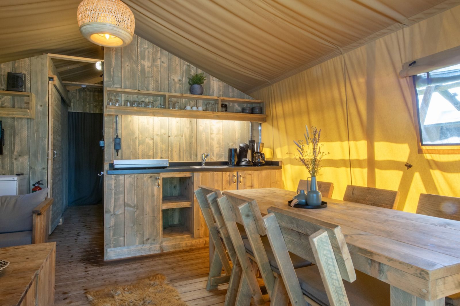 Unterkunft 3827126 - Zelthaus Noord Limburg - «Klein Vink 20»