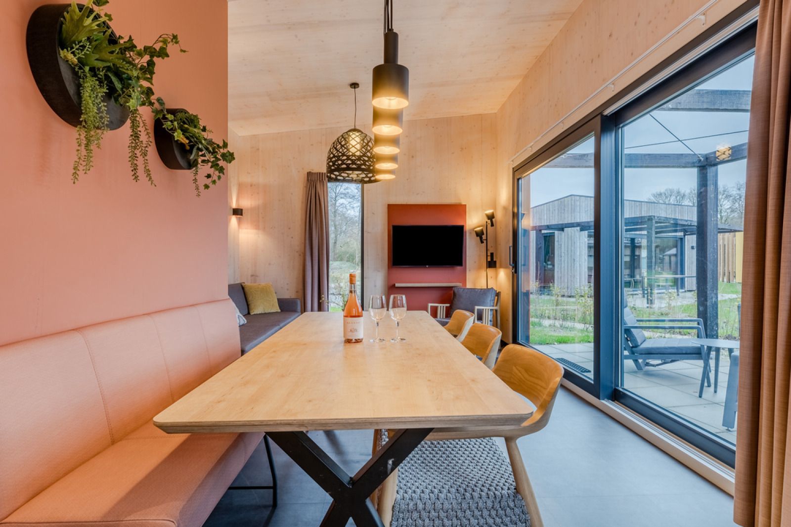 Verblijf 3827136 - Vakantiewoning Noord Limburg - «Lodge Lake View» 6