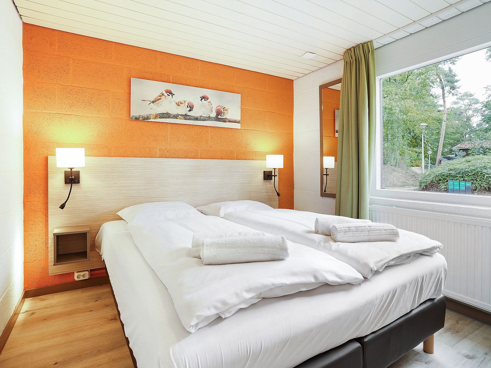 Guest house 384753 - Bungalow Noord Limburg - De Lommerbergen | 4-persoons kinderbungalow | 4CK2