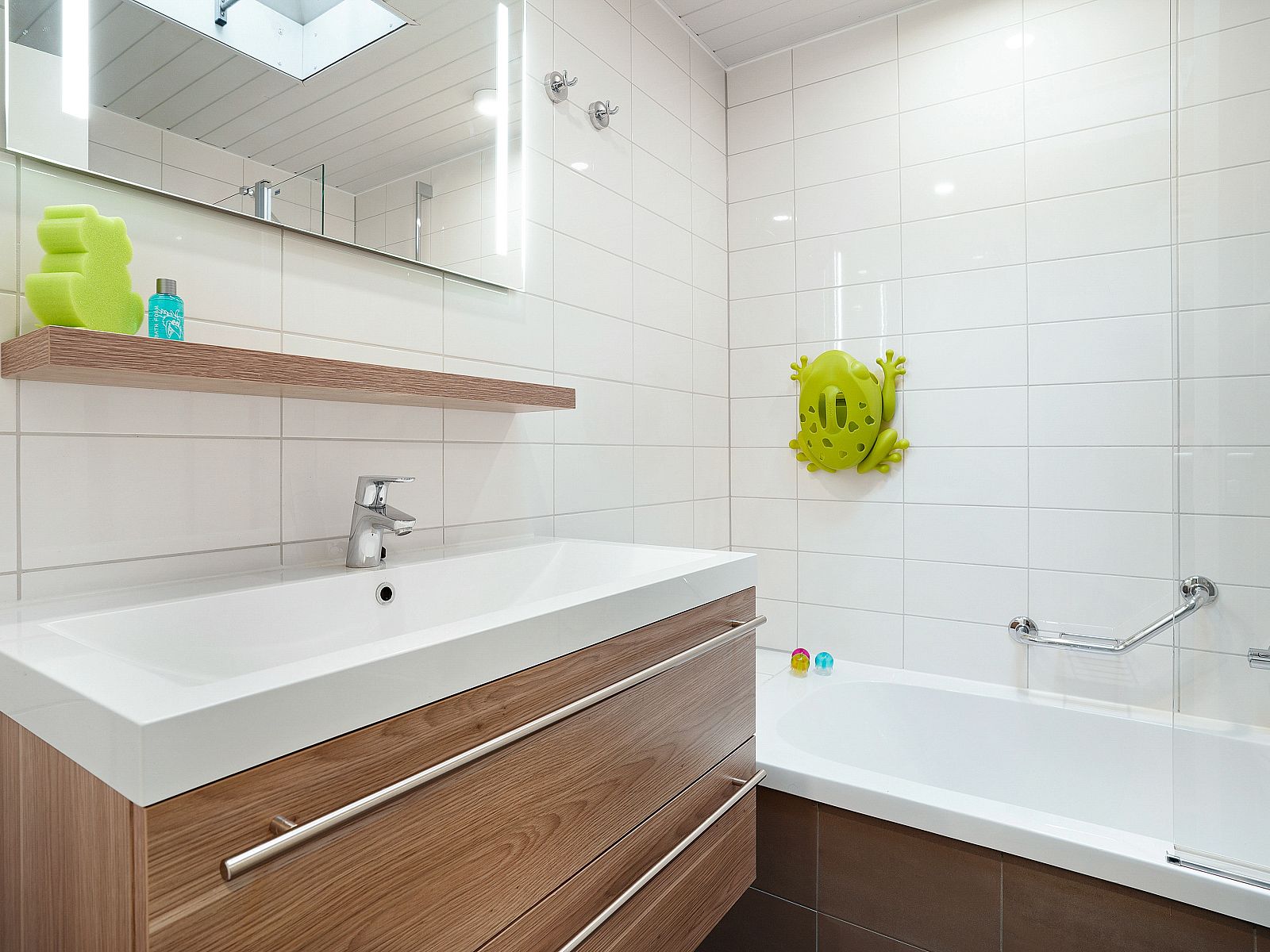 Guest house 384753 - Bungalow Noord Limburg - De Lommerbergen | 4-persoons kinderbungalow | 4CK2