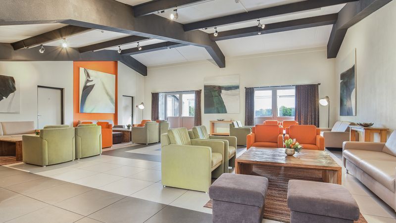 Guest house 385206 - Bungalow Noord Limburg - Domein De Schatberg | 16-32-persoons groepswoning | 32RL
