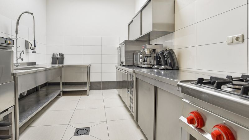 Guest house 385206 - Bungalow Noord Limburg - Domein De Schatberg | 16-32-persoons groepswoning | 32RL