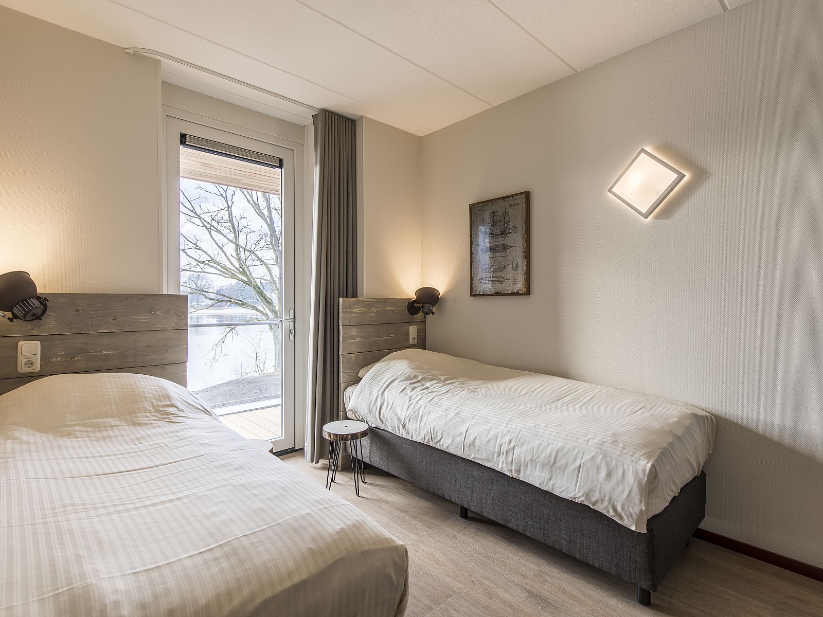 Unterkunft 385244 - Bungalow Noord Limburg - Domein De Schatberg | 12-persoons watervilla | 12L2