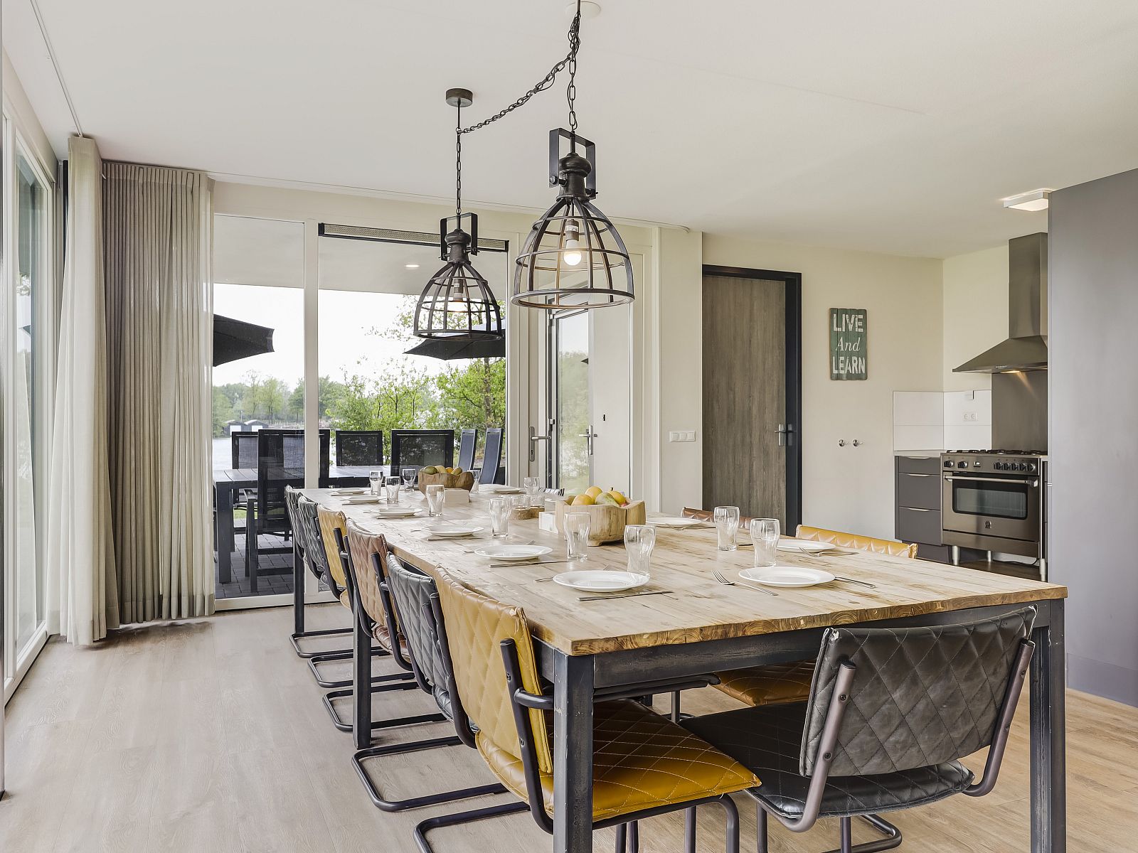 Unterkunft 385244 - Bungalow Noord Limburg - Domein De Schatberg | 12-persoons watervilla | 12L2