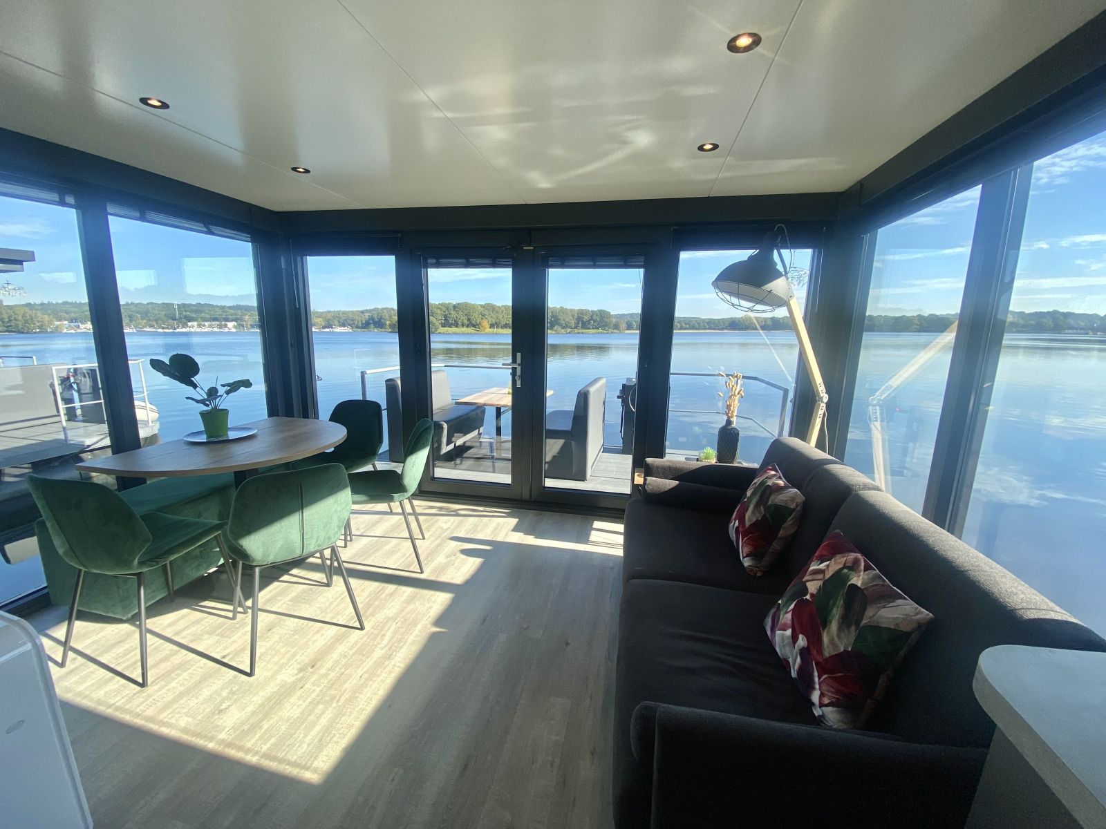 Unterkunft 386109 - Ferienhaus Noord Limburg - Houseboat «Marina Mookerplas»