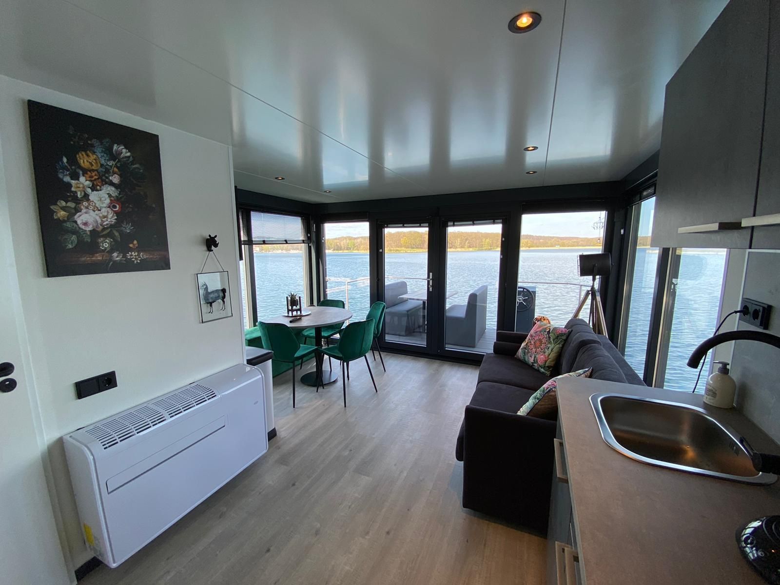 Unterkunft 386109 - Ferienhaus Noord Limburg - Houseboat «Marina Mookerplas»