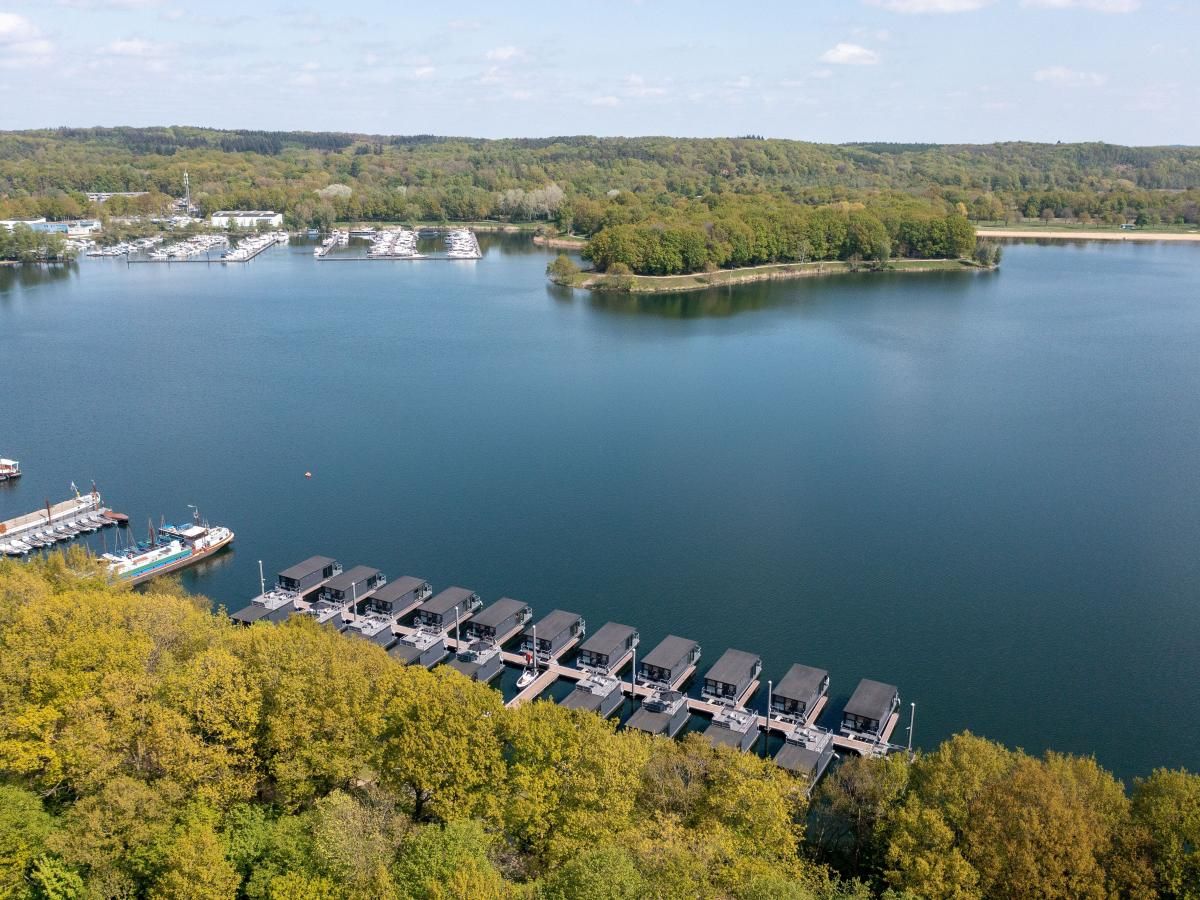 Unterkunft 386132 - Ferienhaus Noord Limburg - Floating in Limburg - hottub