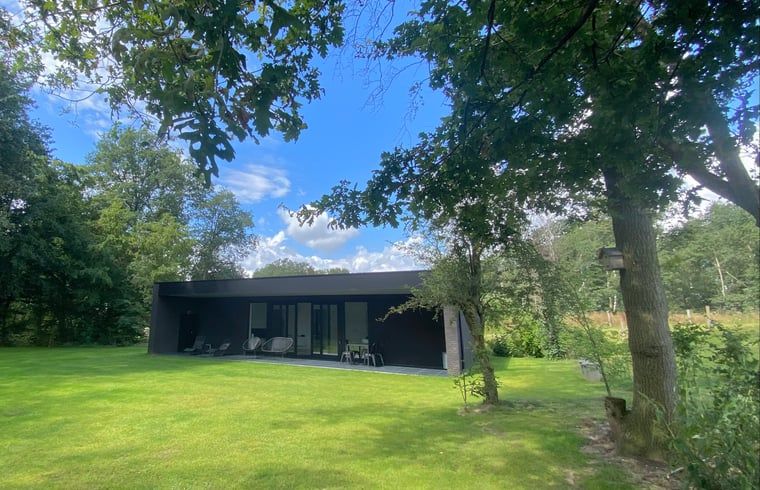 Exterior of Cottage in Wanssum, cottage in Limburg with spacious porch.
