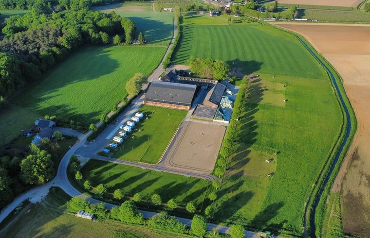 Guest house 386902 - Holiday property Noord Limburg - Vakantiehuis in Broekhuizen LB